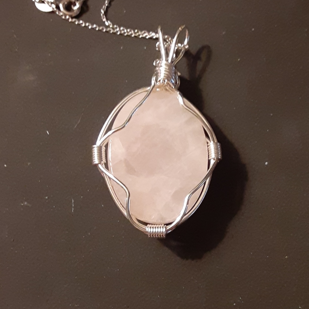 Necklace - Picture 2 of 2